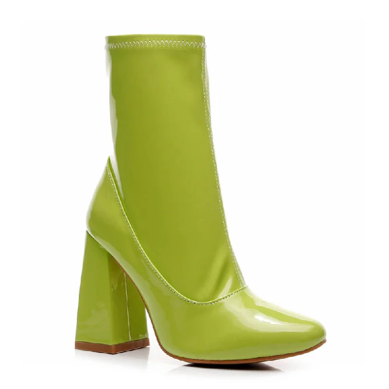 La Gogo Ankle Boot - Chartreuse Wet Look - Street Sole