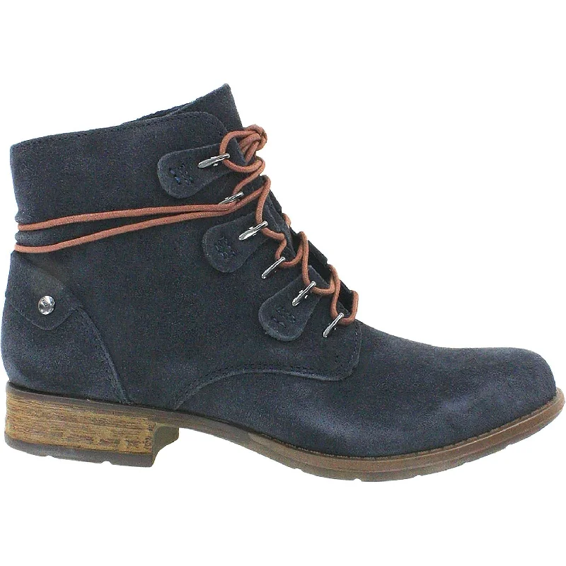 Women's Earth Boone Navy Suede